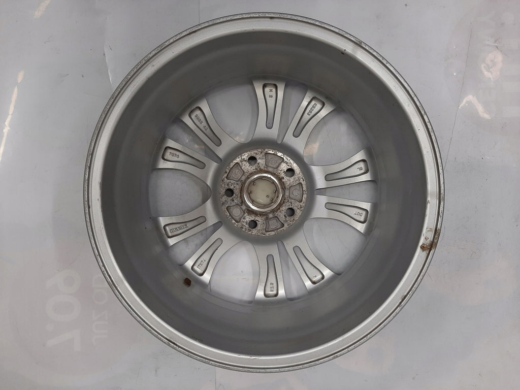 1x Alufelge 17 Zoll 7.0" 5x114.3 52 5ET Glanz Silber 9965467070 Mazda 3 5