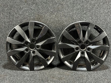 Load image into Gallery viewer, 1x Alufelge 17 Zoll 6.0" 5x112 45ET Glanz Silber 5E0601025N Skoda Octavia Iii FEL2797252850ka