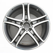 Laden Sie das Bild in den Galerie-Viewer, 1x Alufelge 18 Zoll 9.5&quot; 5x112 43ET A2224012000 Mercedes-Benz Rim Wheel