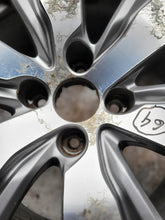 Load image into Gallery viewer, 1x Alufelge 16 Zoll 6.5&quot; 4x108 20ET Glanz Grau 9813557977 Peugeot Rim Wheel