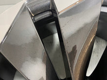 Laden Sie das Bild in den Galerie-Viewer, 1x Alufelge 21 Zoll 8.5" 5x112 40ET Glanz Schwarz 5LA601025L Skoda Enyaq FEL3843383063kp