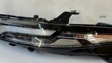 Load image into Gallery viewer, Frontscheinwerfer BMW X7 G07 9880593 LED Links Scheinwerfer Headlight SCH2595494795ha