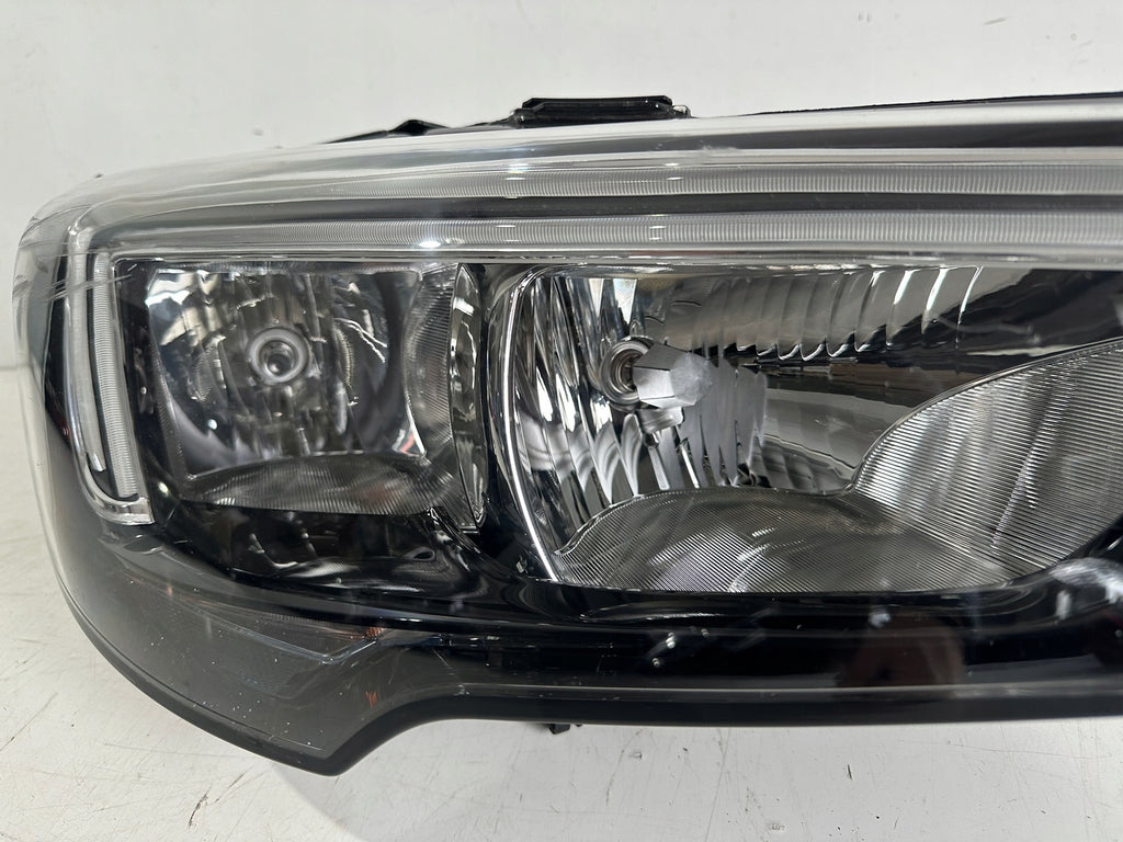 Frontscheinwerfer Opel Crossland X 13467968 Rechts Scheinwerfer Headlight SCH6421731714ba