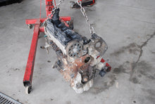 Load image into Gallery viewer, Motor VW Transporter CAA 2.0 TDI 102PS 184TKm 2010 Diesel Engine Unkomplett