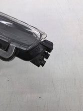 Load image into Gallery viewer, Frontscheinwerfer Toyota Corolla 81110-0T30 Rechts Scheinwerfer Headlight SCH2172358617vv