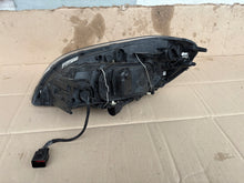 Laden Sie das Bild in den Galerie-Viewer, Frontscheinwerfer Volvo Xc60 31395467 Rechts Scheinwerfer Headlight SCH7012801206nj