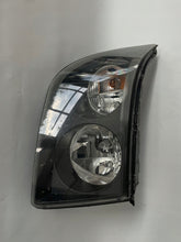 Laden Sie das Bild in den Galerie-Viewer, Frontscheinwerfer VW Crafter 2E1941005 Links Scheinwerfer Headlight SCH9664362781ic