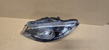 Laden Sie das Bild in den Galerie-Viewer, Frontscheinwerfer Mercedes-Benz Citan W415 A4158202100 Links Headlight SCH5583895321dj