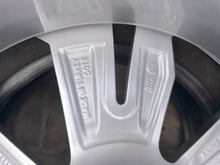 Laden Sie das Bild in den Galerie-Viewer, 1x Alufelge 19 Zoll 8.0" 5x112 45ET Glanz Grau Mg Arteon Rim Wheel FEL2008337099ug