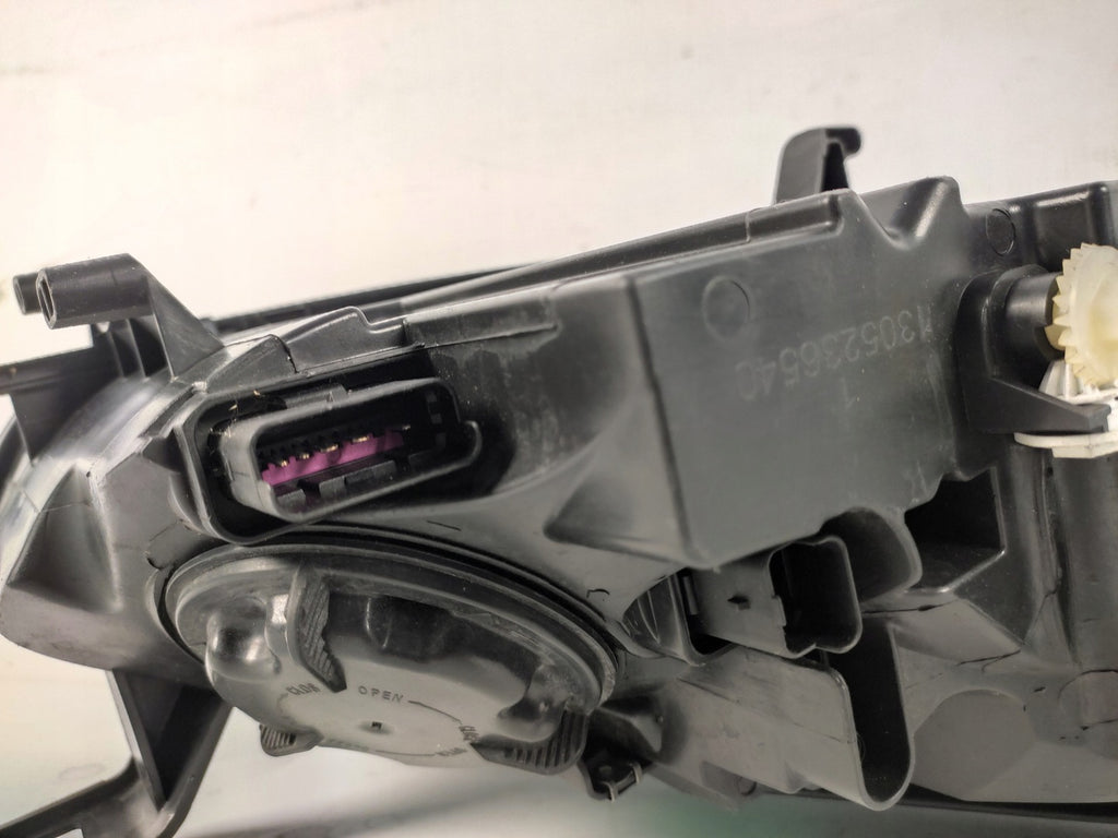 Frontscheinwerfer Renault Fluence 260802111R Links Scheinwerfer Headlight SCH4513149148wu