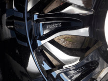 Load image into Gallery viewer, 1x Alufelge 17 Zoll 7.0" 5x114.3 43ET Glanz Schwarz 403000483 Renault Rim Wheel FEL3419493943eg
