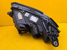 Laden Sie das Bild in den Galerie-Viewer, Frontscheinwerfer Mercedes-Benz W213 A2139067609 LED Rechts Headlight SCH4415156731ao