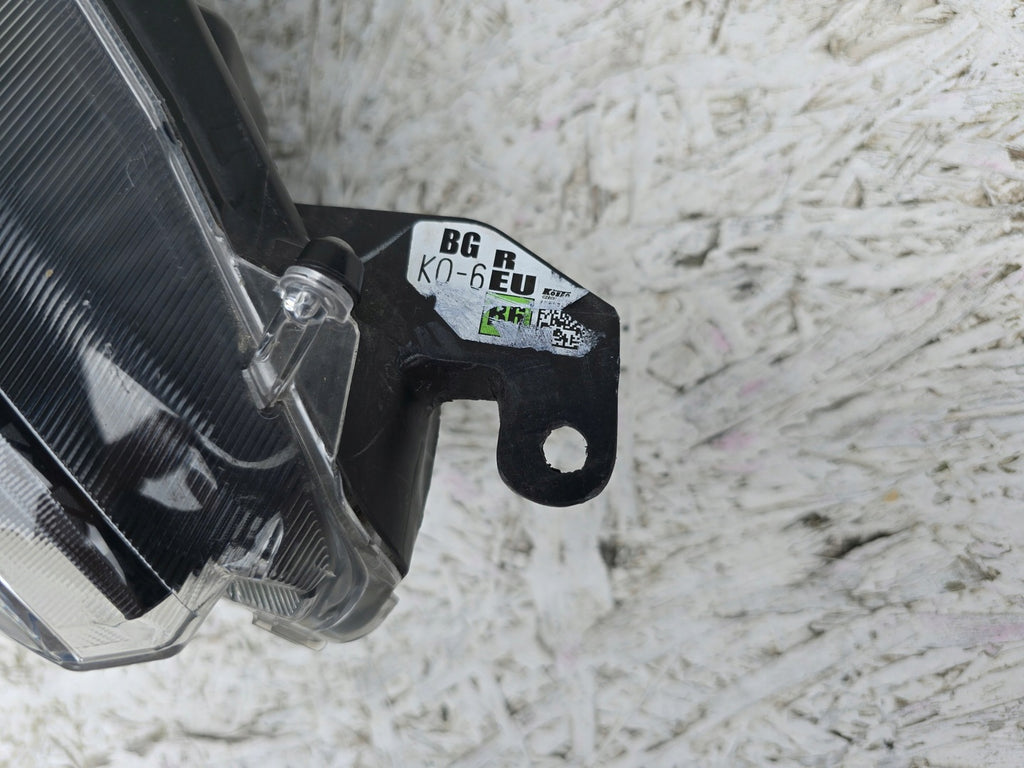 Frontscheinwerfer Toyota 4 Yaris K0-6EU Rechts Scheinwerfer Headlight