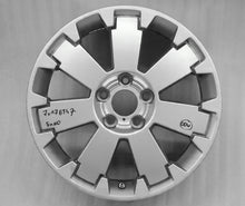 Laden Sie das Bild in den Galerie-Viewer, 1x Alufelge 17 Zoll 7.0&quot; 5x110 47ET Glanz Silber Opel Signum Zafira B Vectra C