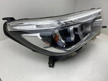 Load image into Gallery viewer, Frontscheinwerfer Toyota Hilux CMD60GF20 Rechts Scheinwerfer Headlight SCH9177896388qz