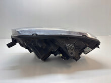 Laden Sie das Bild in den Galerie-Viewer, Frontscheinwerfer Dacia Sandero II -260105925R Rechts Scheinwerfer Headlight SCH6301917061ty