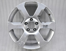 Laden Sie das Bild in den Galerie-Viewer, 1x Alufelge 17 Zoll 7.5&quot; 5x108 55ET Glanz Silber 30714025 Volvo Xc70 Xc60 Xc40