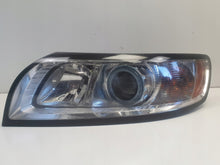 Load image into Gallery viewer, Frontscheinwerfer Volvo S40 II 31265698 Xenon Links Scheinwerfer Headlight SCH4391520451un