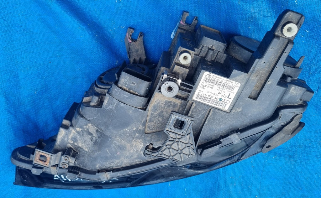 Frontscheinwerfer Audi A4 B8 8K0941003AB Ein Stück (Rechts oder Links) Headlight