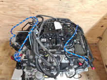 Laden Sie das Bild in den Galerie-Viewer, Motor Chevrolet Camaro CAM 3.6 55TKm 2015 Benzin Engine Komplett MOT7751435043jk