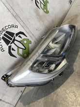 Laden Sie das Bild in den Galerie-Viewer, Frontscheinwerfer Fiat Ducato 1394418080 Rechts Scheinwerfer Headlight SCH4217976824vp