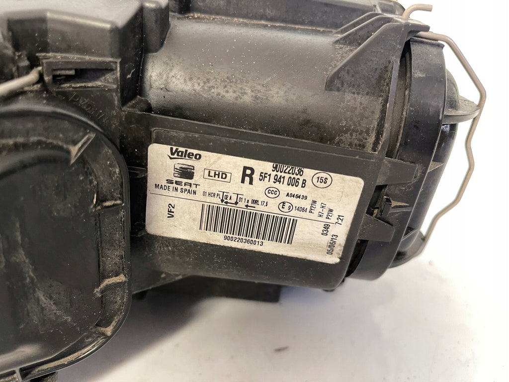Frontscheinwerfer Seat Leon 5F1941006B Rechts Scheinwerfer Headlight