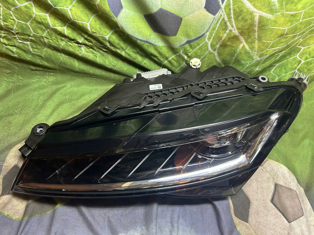 Frontscheinwerfer Skoda Superb III 3V1941015D LED Links Scheinwerfer Headlight