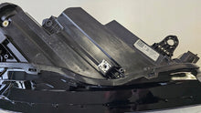Laden Sie das Bild in den Galerie-Viewer, Frontscheinwerfer Skoda Superb I 3P1941016B Rechts Scheinwerfer Headlight SCH3635563086jo
