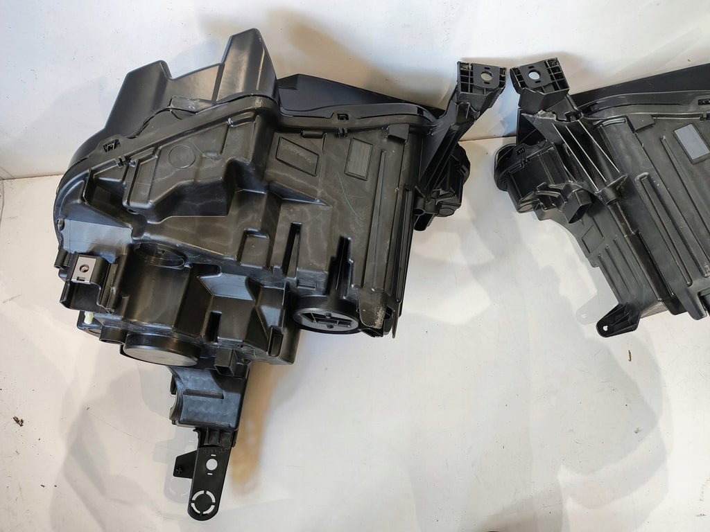 Frontscheinwerfer Citroën C4 III 73374698 73374697 Ein Satz Headlight SCH8414825515sf