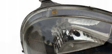 Laden Sie das Bild in den Galerie-Viewer, Frontscheinwerfer Opel Corsa B Ein Stück (Rechts oder Links) Headlight SCH9954694667uk