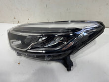 Laden Sie das Bild in den Galerie-Viewer, Frontscheinwerfer Renault Captur I 260609454R LED Links Scheinwerfer Headlight SCH9735815871fh