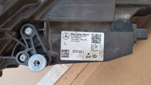 Laden Sie das Bild in den Galerie-Viewer, Frontscheinwerfer Mercedes-Benz Eqa Eqb A2439069000 Rechts Headlight SCH8263041428ph