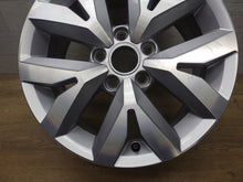 Load image into Gallery viewer, 1x Alufelge 16 Zoll 6.5" 5x112 48ET Glanz Silber 5TA601025A VW Tiguan Touran FEL6335721442fu