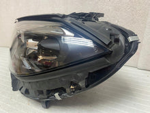 Laden Sie das Bild in den Galerie-Viewer, Frontscheinwerfer Mercedes-Benz W206 A2069060703 LED Links Headlight SCH2795701470ez