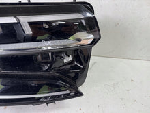 Laden Sie das Bild in den Galerie-Viewer, Frontscheinwerfer Renault 260104410 LED Rechts Scheinwerfer Headlight