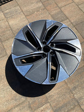 Laden Sie das Bild in den Galerie-Viewer, 1x Alufelge 19 Zoll 5x112 11A601025M VW Id.4 Rim Wheel FEL6770625495fb