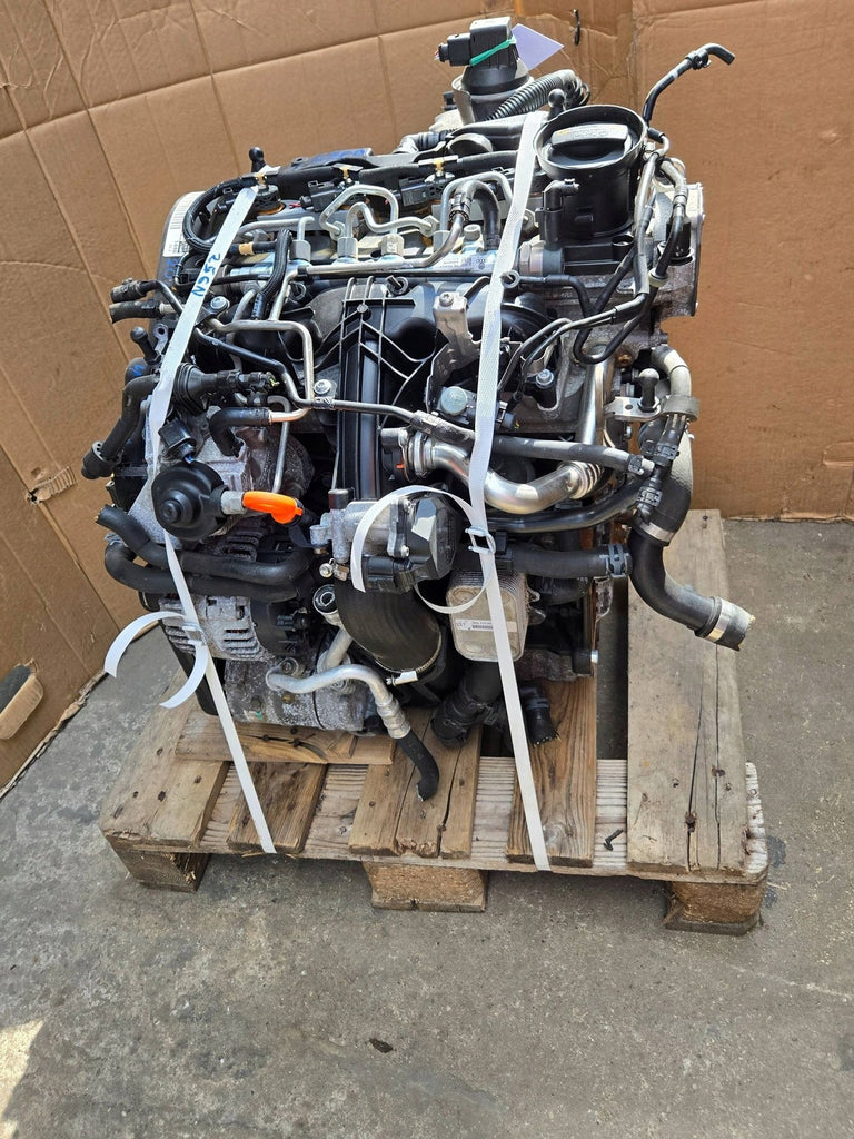 Motor Skoda VW CFFB 2.0 TDI 140PS 103kW 131TKm 2010 Diesel Engine Komplett