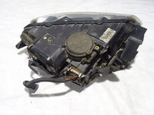 Laden Sie das Bild in den Galerie-Viewer, Frontscheinwerfer VW Touareg 7L6941015BK 89307851 Xenon Links Headlight