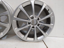 Laden Sie das Bild in den Galerie-Viewer, 4x Alufelge 17 Zoll 6.5" 5x112 44ET Glanz Silber A1774010300 Mercedes-Benz FEL3609406657qa