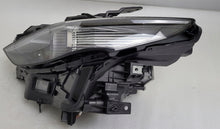 Laden Sie das Bild in den Galerie-Viewer, Frontscheinwerfer Mazda 3 BCJH-51040 B0L5-67890 Full LED Links Headlight