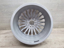 Laden Sie das Bild in den Galerie-Viewer, 1x Alufelge 17 Zoll 5x112 8K0601025CF Audi A4 Rim Wheel FEL9636859842jy