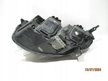 Laden Sie das Bild in den Galerie-Viewer, Frontscheinwerfer Opel Zafira Vivaro C 9832836480-00 Xenon Rechts oder Links