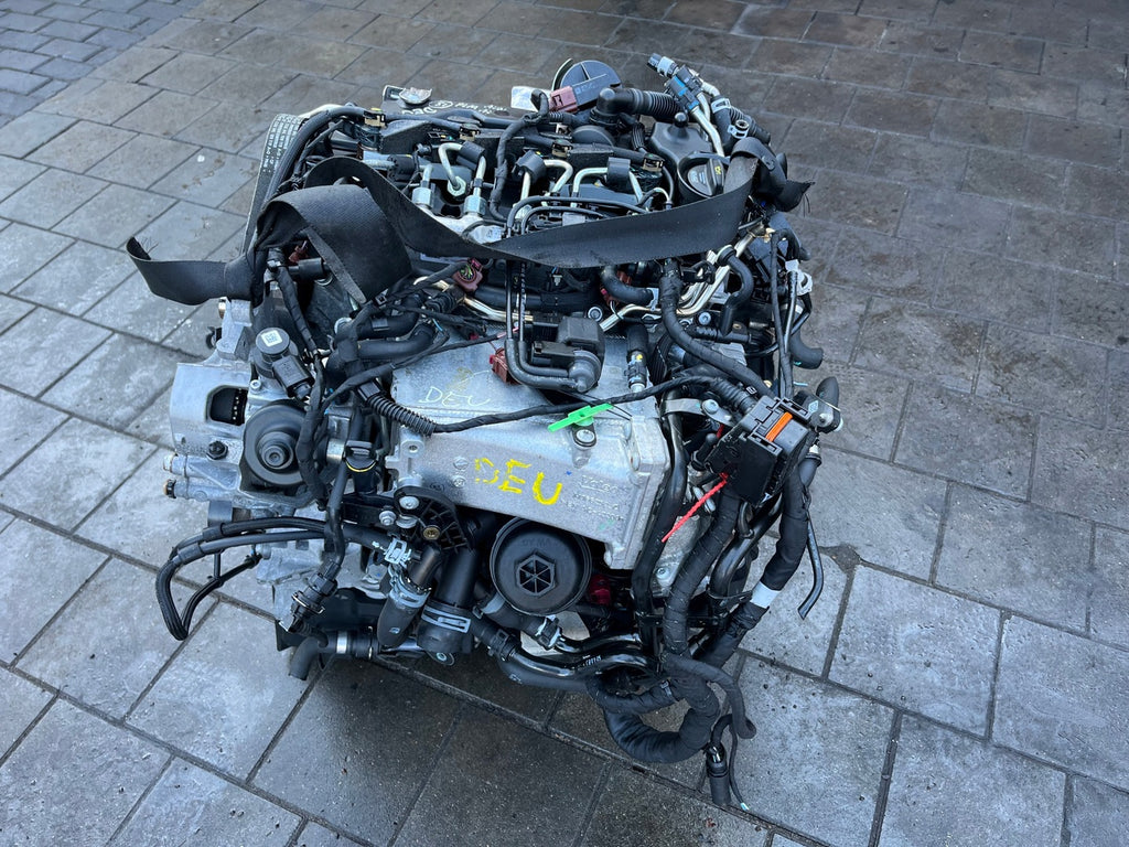 Motor Audi A4 B9 DEU 2.0 TDI Diesel Engine Komplett