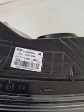 Load image into Gallery viewer, Frontscheinwerfer Hyundai I20 92102-B9300 Rechts Scheinwerfer Headlight