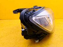 Laden Sie das Bild in den Galerie-Viewer, Frontscheinwerfer VW Touran 5TB941082D LED Rechts Scheinwerfer Headlight SCH4772603025sr