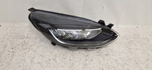 Load image into Gallery viewer, Frontscheinwerfer Ford Fiesta LED Rechts Scheinwerfer Headlight