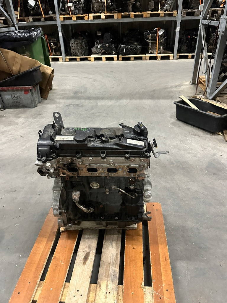 Motor Mercedes-Benz Cla OM651901 1.8 CDI 76TKm 2015 Diesel Engine Unkomplett