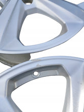 Laden Sie das Bild in den Galerie-Viewer, 1x Alufelge 18 Zoll 7.5" 5x108 55ET Glanz Silber 80A601025AR Ford Galaxy I Kuga FEL5655281618vg