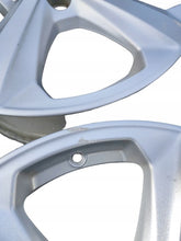 Load image into Gallery viewer, 1x Alufelge 18 Zoll 7.5" 5x108 55ET Glanz Silber 80A601025AR Ford Galaxy I Kuga FEL5655281618vg