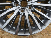 Load image into Gallery viewer, 1x Alufelge 18 Zoll 7.0" 5x114.3 38ET Mitsubishi Outlander I Rim Wheel FEL3058605824fb